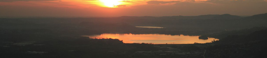 Tramonto sui laghi Annone e Pusiano